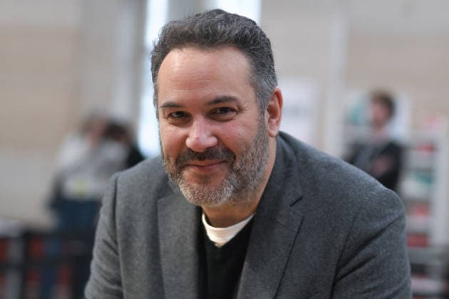 Les Grandes Rencontres Hachette Book Fair - Paris Bruce Toussaint during the book fair Les Grandes Rencontres Hachette organized by Hachette Livre at the Palais Brongniart to mark its 200th anniversary, in Paris, France on March 14, 2026. Photo by Lionel Urman ABACAPRESS.COM Paris France  Copyright: xUrmanxLionel ABACAx