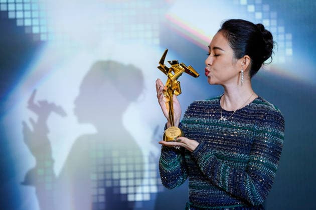 HONGKONG-ENT ASIA-FILM-AWARDS Chinese Actress Zhang Ziyi, holing a trophy posing for a photo at the Asian Film Awards in Hong Kong, March 15, 2026. NEXPHER Vernon Yuen HONG KONG