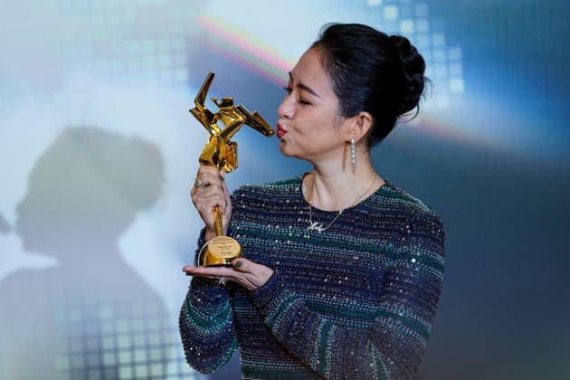 HONGKONG-ENT ASIA-FILM-AWARDS Chinese Actress Zhang Ziyi, holing a trophy posing for a photo at the Asian Film Awards in Hong Kong, March 15, 2026. NEXPHER Vernon Yuen HONG KONG