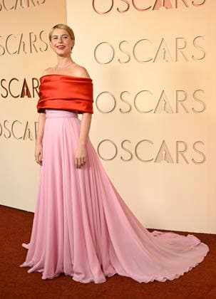 HOLLYWOOD, CA - MARCH 15: Jessie Buckley at the 98th Oscars at Dolby Theatre on March 15, 2026 in Hollywood, California. Hollywood USA - ZUMAa123 20260315_zaa_a123_206 Copyright: xMediaPunchx