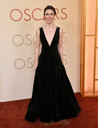 Meredith Shea arrives on the red carpet for the 98th annual Academy Awards in the Hollywood section of Los Angeles on Sunday, March 15, 2026. Conan O Brien will host the Oscars for the second consecutive year.  LAP20260315257 JIMxRUYMEN