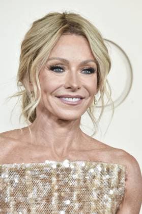 Kelly Ripa at arrivals for The 98th Academy Awards - Arrivals 2, Dolby Theatre at Ovation Hollywood, Los Angeles, CA, March 15, 2026. Photo By: Elizabeth Goodenough Everett Collection The 98th Academy Awards - Arrivals 2 PUBLICATIONXNOTxINxCANxCHNxFRAxITAxJPNxNORxPOLxRUSxESPxUKxUSA
