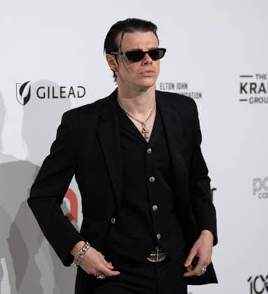34th Annual Elton John AIDS Foundation Academy Awards Viewing Party YUNGBLUD on the red carpet of the 34th Annual Elton John AIDS Foundation Academy Awards Viewing Party at West Hollywood Park in Hollywood California on March 15, 2026. (Contributing Photographer, Connor Terry) West Hollywood California United States Copyright: xConnorxTerry imageSPACEx