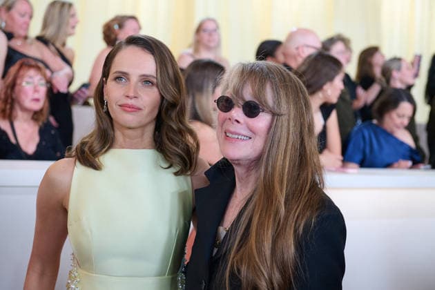 98th Oscars, Academy Awards Felicity Jones and Sissy Spacek arrive on the red carpet of the 98th Oscars at the Dolby Theatre at Ovation Hollywood on Sunday, March 15, 2026., Credit:Valerie Durant The Academy Avalon United States of America, CA, Hollywood, Dolby Theater  Copyright: xValeriexDurantx xThexAcademyx xAvalonx 1083329738