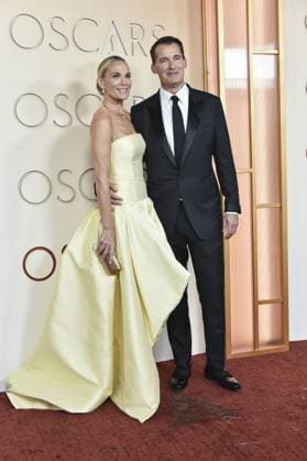 Molly Sims, Scott Stuber at arrivals for The 98th Academy Awards - Arrivals 3, Dolby Theatre at Ovation Hollywood, Los Angeles, CA, March 15, 2026. Photo By: Elizabeth Goodenough Everett Collection The 98th Academy Awards - Arrivals 3 PUBLICATIONXNOTxINxCANxCHNxFRAxITAxJPNxNORxPOLxRUSxESPxUKxUSA