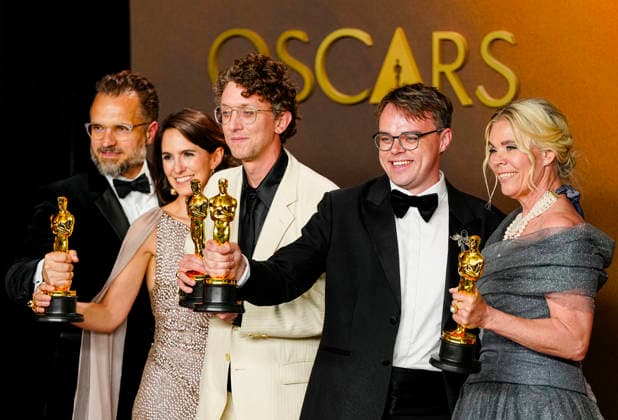 David Borenstein, Pavel Talankin, Helle Faber, Alzbeta Karaskova, and Robin Hessman celebrate in the press photo room after winning the Best Documentary Feature Film Oscar for Mr. Nobody Against Putin during the 98th annual Academy Awards in the Hollywood section of Los Angeles on Sunday, March 15, 2026.  LAP20260315377 BONNIExCASH