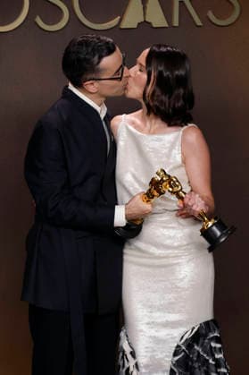 March 15, 2026, Hollywood, California, USA: (L-R) Alexandre Singh and Natalie Musteata in the press room of the 98th Annual Academy Awards on Sunday March 15, 2026 at the Dolby Theater in Hollywood, California. BURT HARRIS BNS PI Hollywood USA - ZUMAp124 20260315_zaa_p124_282 Copyright: xBurtxHarrisx