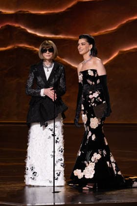 98th Oscars, Academy Awards Dame Anna Wintour and Anne Hathaway present the Oscar for Costume Design during the 98th Oscars at the Dolby Theatre at Ovation Hollywood on Sunday, March 15, 2026., Credit:Trae Patton The Academy Avalon United States of America, CA, Hollywood, Dolby Theater  Copyright: xTraexPattonx xThexAcademyx xAvalonx 1083369418