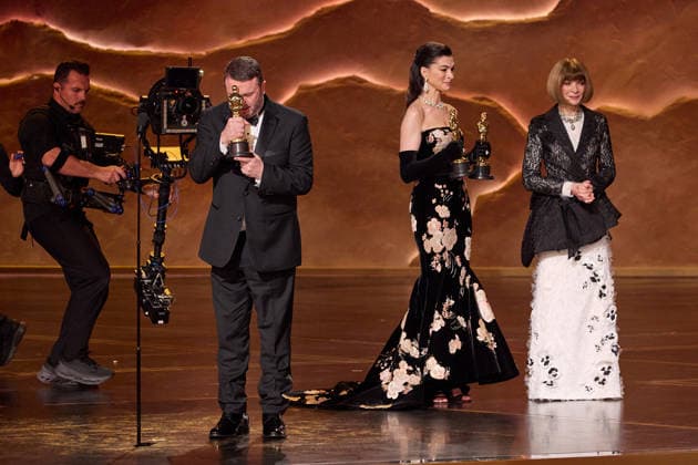 98th Oscars, Academy Awards Mike Hill accepts the Oscar for Makeup and Hairstyling during the 98th Oscars at the Dolby Theatre at Ovation Hollywood on Sunday, March 15, 2026., Credit:Trae Patton The Academy Avalon United States of America, CA, Hollywood, Dolby Theater  Copyright: xTraexPattonx xThexAcademyx xAvalonx 1083369450