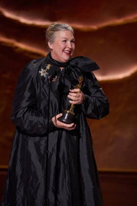 98th Oscars, Academy Awards Kate Hawley accepts the Oscar for Costume Design during the 98th Oscars at the Dolby Theatre at Ovation Hollywood on Sunday, March 15, 2026., Credit:Trae Patton The Academy Avalon United States of America, CA, Hollywood, Dolby Theater  Copyright: xTraexPattonx xThexAcademyx xAvalonx 1083370567