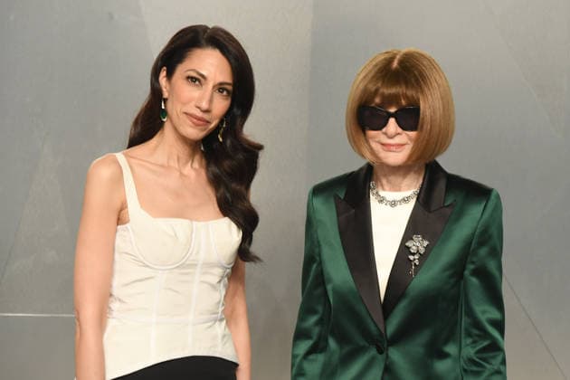LOS ANGELES, CA - MARCH 15: Huma Abedin and Anna Wintour at the 2026 Vanity Fair Oscar Party Hosted By Mark Guiducci at Los Angeles County Museum of Art on March 15, 2026 in Los Angeles, California. Copyright: xJeffreyxMayerx