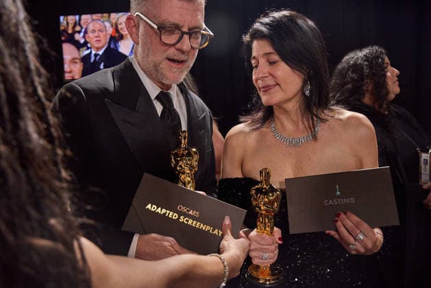 98th Oscars, Academy Awards Paul Thomas Anderson and Cassandra Kulukundis backstage with the Oscar for Adapted Screenplay and the Oscar for Casting during the 98th Oscars at Dolby Theatre at Ovation Hollywood on Sunday, March 15, 2026., Credit:Al Seib The Academy Avalon United States of America, CA, Hollywood, Dolby Theater  Copyright: xAlxSeibx xThexAcademyx xAvalonx 1083377070