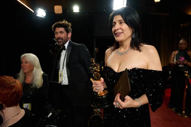 98th Oscars, Academy Awards Cassandra Kulukundis backstage with the Oscar for Casting during the 98th Oscars at Dolby Theatre at Ovation Hollywood on Sunday, March 15, 2026., Credit:Richard Harbaugh The Academy Avalon United States of America, CA, Hollywood, Dolby Theater  Copyright: xRichardxHarbaughx xThexAcademyx xAvalonx 1083377144