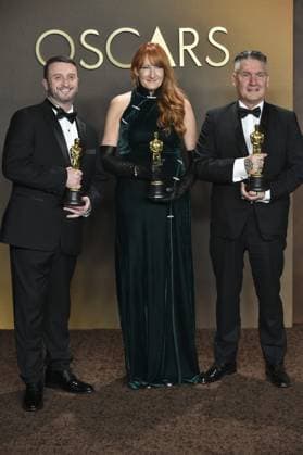 Mike Hill, Cliona Furey, Jordan Samuel in the press room for The 98th Academy Awards - Press Room, Dolby Theatre at Ovation Hollywood, Los Angeles, CA, March 15, 2026. Photo By: Elizabeth Goodenough Everett Collection The 98th Academy Awards - Press Room PUBLICATIONXNOTxINxCANxCHNxFRAxITAxJPNxNORxPOLxRUSxESPxUKxUSA