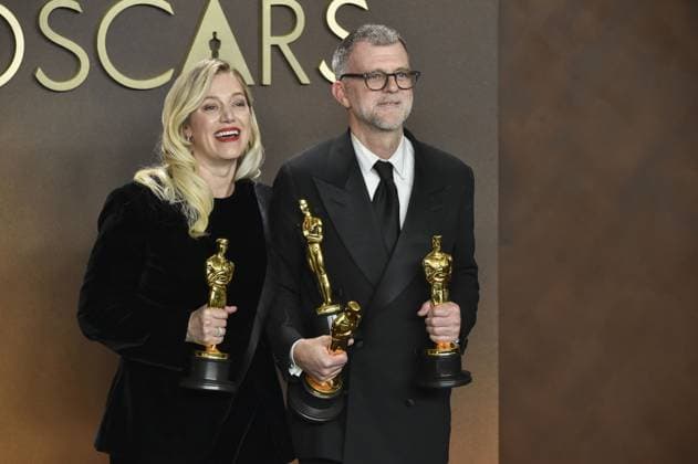 Paul Thomas Anderson, Sara Murphy in the press room for The 98th Academy Awards - Press Room, Dolby Theatre at Ovation Hollywood, Los Angeles, CA, March 15, 2026. Photo By: Elizabeth Goodenough Everett Collection The 98th Academy Awards - Press Room PUBLICATIONXNOTxINxCANxCHNxFRAxITAxJPNxNORxPOLxRUSxESPxUKxUSA