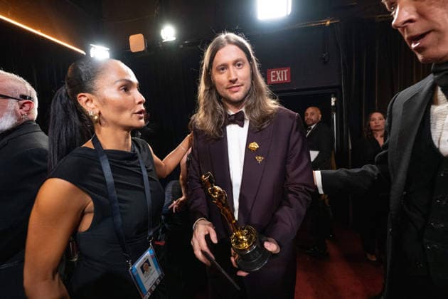 Ludwig Goransson poses backstage with the OscarÂ® for Original Score during the 98th OscarsÂ® at DolbyÂ® Theatre at Ovation Hollywood on Sunday, March 15, 2026. Los Angeles CA USA  350081341PLX