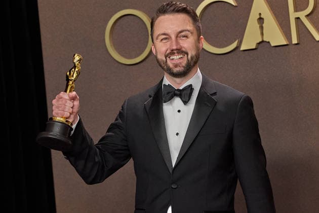 March 15, 2026, Hollywood, California, USA: Andy Jurgensen poses backstage with the OscarÂ¨ for Film Editing during the 98th Oscars at Dolby Theatre at Ovation Hollywood on Sunday. Hollywood USA  - ZUMAz03_ 20260315_zah_z03_101 Copyright: xEtiennexLaurentx