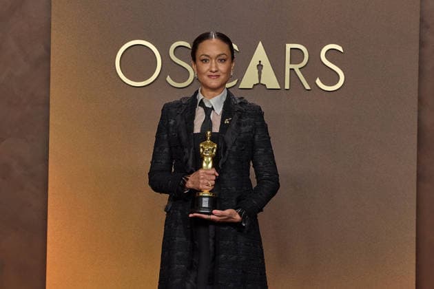 98th Oscars, Academy Awards Autumn Durald Arkapaw accepts the Oscar for Cinematography during the 98th Oscars at the Dolby Theatre at Ovation Hollywood on Sunday, March 15, 2026., Credit:Etienne Laurent The Academy Avalon United States of America, CA, Hollywood, Dolby Theater  Copyright: xEtiennexLaurentx xThexAcademyx xAvalonx 1083386527