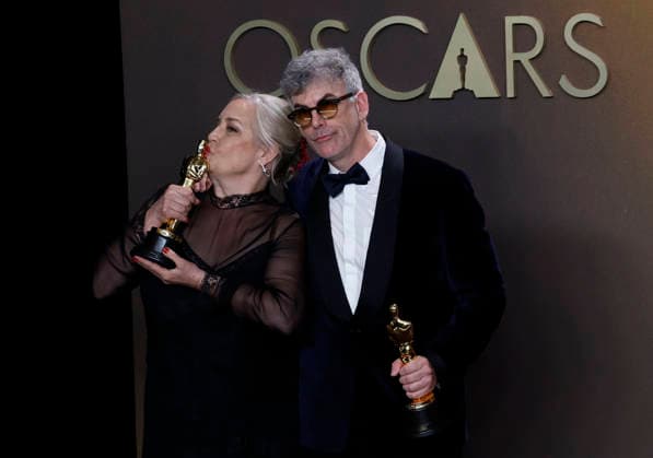 March 15, 2026, Hollywood, California, USA: (L-R) Tamara Deverell and Shane Vieau in the press room of the 98th Annual Academy Awards on Sunday March 15, 2026 at the Dolby Theater in Hollywood, California. BURT HARRIS BNS PI Hollywood USA - ZUMAp124 20260315_zaa_p124_441 Copyright: xBurtxHarrisx