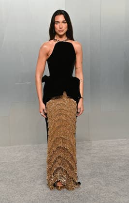 Vanity Fair Oscar Party 2026 Dua Lipa arriving to the Vanity Fair Oscar Party 2026 held at LACMA s David Geffen Galleries on March 15, 2026 in Los Angeles, CA. Los Angeles LACMA s David Geffen Galleries California USA Copyright: xOConnor-Arroyox xAFF-USA.comx