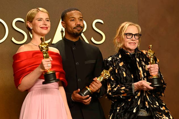 HOLLYWOOD, CA - MARCH 15: Jessie Buckley, Michael B. Jordan and Amy Madigan in the press room at the 98th Oscars at Dolby Theatre on March 15, 2026 in Hollywood, California. Copyright: xMediaPunchx