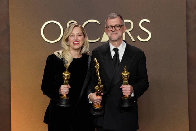 98th Oscars, Academy Awards Sara Murphy and Thomas Anderson backstage during the live 98th Oscars at the Dolby Theatre at Ovation Hollywood in Los Angeles, CA, on Sunday, March 15, 2026., Credit:Etienne Laurent The Academy Avalon United States of America, CA, Hollywood, Dolby Theater  Copyright: xEtiennexLaurentx xThexAcademyx xAvalonx 1083397644