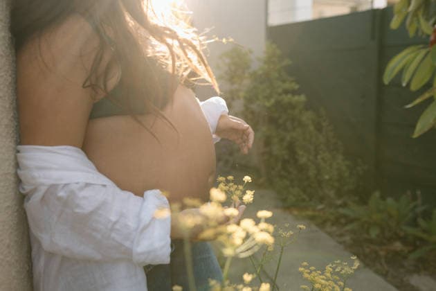 Maternity photoshoot of beautiful Mother to be South Africa, Western Cape, Cape Town CR_YNJN260313-1980065-01 ,model released, Symbolfoto