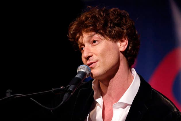 Schauspieler Daniel Donskoy in der Veranstaltung Brennen Lesung, Gespräch und Musik mit Daniel Donskoy im Rahmen der Lit.Cologne 2026 im WDR-Funkhaus am Wallrafplatz. Köln, 15.03.2026 NRW Deutschland Copyright: xChristophxHardtx