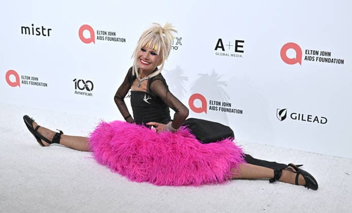 Elton John AIDS Foundation Academy Awards Party Betsey Johnson arriving to the 34th Annual Elton John AIDS Foundation Academy Awards viewing party held at the West Hollywood Park on March 15, 2026 in West Hollywood, CA. West Hollywood Park California USA Copyright: xStarbuck xAFF-USA.COMx