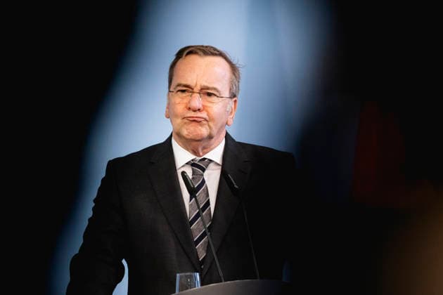 Boris Pistorius (SPD), Bundesminister der Verteidigung, spricht zu den Medien in Berlin, 16.03.2026. Berlin Deutschland *** Boris Pistorius SPD , Federal Minister of Defense, speaks to the media in Berlin, 16 03 2026 Berlin Germany Copyright: xJulianexSonntagx