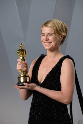 LOS ANGELES, USA March 15, 2026 Jessie Buckley at the Vanity Fair Oscar Party at the David Geffen Gallery at LACMA Picture Paul Smith Featureflash 454137 2026 03 15 CA Los Angeles  Copyright: xPaulxSmithx xFeaturesxFlashx xStarfacex STAR_454137_038