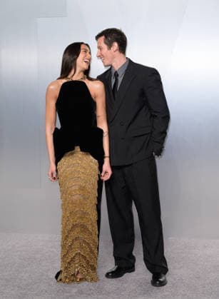 LOS ANGELES, USA March 15, 2026 Dua Lipa Callum Turner at the Vanity Fair Oscar Party at the David Geffen Gallery at LACMA Picture Paul Smith Featureflash 454137 2026 03 15 CA Los Angeles  Copyright: xPaulxSmithx xFeaturesxFlashx xStarfacex STAR_454137_278