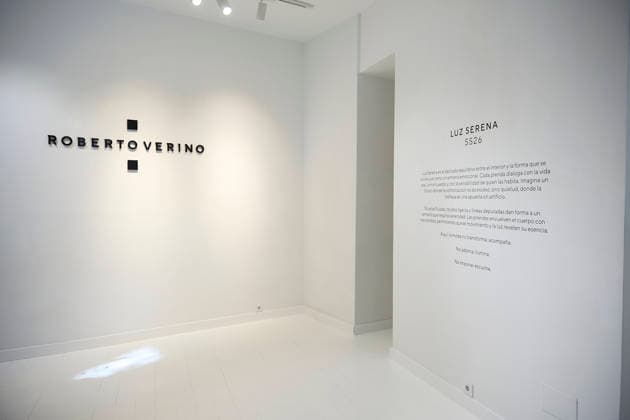 Roberto Verino presents his new collection at OMODA Madrid es Moda Static presentation of the spring summer 2026 collection by designer Roberto Verino, at the Monbull Corner, on March 16, 2026, in Madrid Spain Designer Roberto Verino presented his new spring summer 2026 collection at OMODA Madrid es Moda 16 MARCH 2026 MODA MADRID FASHION WEEK MFW ROBERTO VERINO MADRID ES MODA Jesús Hellí Madrid Madrid Espana  Copyright: xJesusxHellinx 7371889