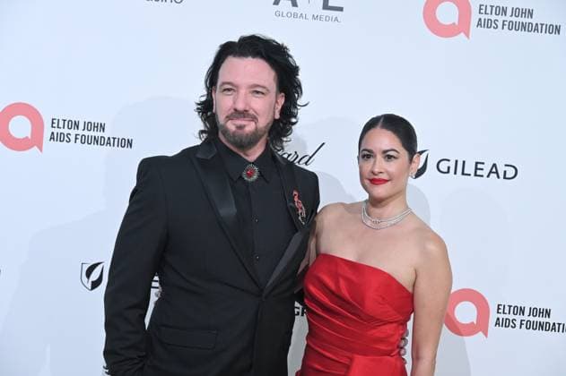 JC Chasez, Jennifer HuYoung at arrivals for 34th Annual Elton John AIDS Foundation Academy Awards Viewing Party, West Hollywood Park, Los Angeles, CA, March 15, 2026. Photo By: Michael Mattes Everett Collection 34th Annual Elton John AIDS Foundation Academy Awards Viewing Party PUBLICATIONXNOTxINxCANxCHNxFRAxITAxJPNxNORxPOLxRUSxESPxUKxUSA