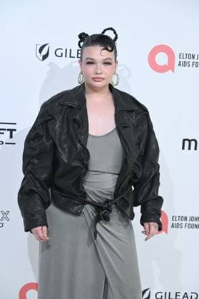 Lola Young at arrivals for 34th Annual Elton John AIDS Foundation Academy Awards Viewing Party, West Hollywood Park, Los Angeles, CA, March 15, 2026. Photo By: Michael Mattes Everett Collection 34th Annual Elton John AIDS Foundation Academy Awards Viewing Party PUBLICATIONXNOTxINxCANxCHNxFRAxITAxJPNxNORxPOLxRUSxESPxUKxUSA