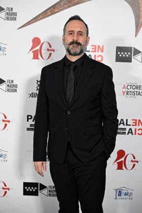 Photocall of the 34th edition of the Actors and Actresses Union Awards The actor Miguel Garcés poses at the photocall of the 34th edition of the Actors and Actresses Union Awards, March 16, 2026, in Madrid Spain The Union Awards have a feature that makes them unique and special, they are the vote of the profession, being the membership of the Union itself who chooses the winners from among all his companions FAMOSOS PREMIOS UNIÓN DE ACTORES Y ACTRICES PHOTOCALL @oliwan JOSE OLIVA 16 03 2026 Madrid Madrid Espana  Copyright: x@oliwanx xJOSExOLIVAx 7372094