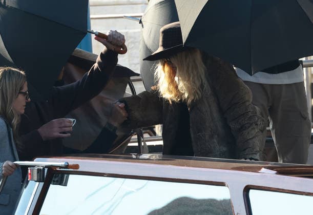 The second season of the TV series The Studio , created by and starring Seth Rogen, has started filming in Venice. In the photo: Madonna  Copyright: xMatteoxChinellatox xipa-agency.netx xipa-agency.netx xMatteoxChinellatox IPA_Agency_IPA73001858