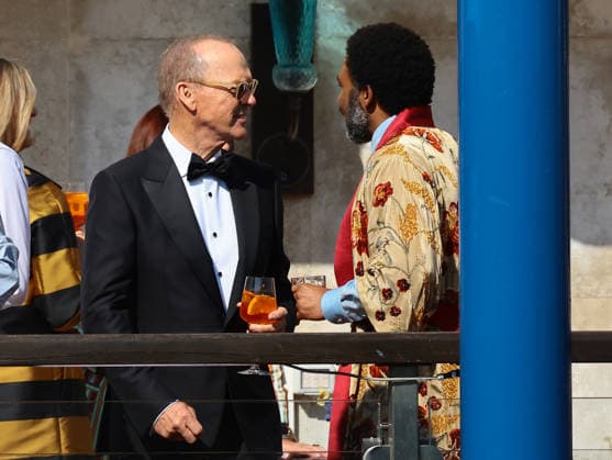 The second season of the TV series The Studio , created by and starring Seth Rogen, has begun filming in Venice. Pictured: Michael Keaton, Donald Glover  Copyright: xMatteoxChinellatox xipa-agency.netx xipa-agency.netx xMatteoxChinellatox IPA_Agency_IPA73004051