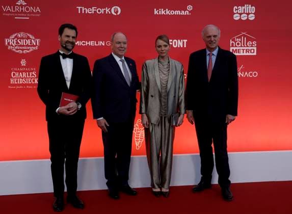 CEREMONIE GUIDE MICHELIN PHOTOPQR NICE MATIN Jean François Ottonello Monaco 16 03 2026 NO TABLOIDS CEREMONIE GUIDE MICHELIN 2026 France et Monaco au Grimaldi Forum de Monaco le prince Albert II, la princesse Charlene avec Gwendal Poullennec Directeur du Guide Michelin et Florent Menegaux, president de Michelin the 2026 Michelin Guide award winners ceremony in Monaco on March 16, 2026 International Director of The Michelin Guides Gwendal Poullennec, Prince s Albert II of Monaco, Princess Charlene De Monaco and the director of Michelin Group Florent Menegaux Monaco France  Copyright: xPHOTOPQR NICExMATIN MAXPPPxJeanxFrançoisxOttonellox 20260316NIM5460 20260316NIM5460