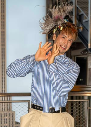 March 16, 2026, New York, New York, USA: JULIO TORRES visits the Empire State Building in New York for a photo opportunity to celebrate his upcoming HBO special, Color Theories. 16 March 2026 New York USA - ZUMAa265 20260316_zep_a265_008 Copyright: xEricxAcquayex