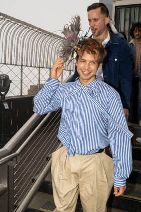 March 16, 2026, New York, New York, USA: JULIO TORRES visits the Empire State Building in New York for a photo opportunity to celebrate his upcoming HBO special, Color Theories. 16 March 2026 New York USA - ZUMAa265 20260316_zep_a265_010 Copyright: xEricxAcquayex