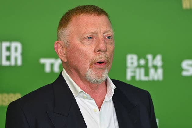 Boris BECKER, Einzelbild,angeschnittenes Einzelmotiv,Portrait,Portraet. Premiere EIN SOMMER IN ITALIEN-WM 1990. am 16.03.20226 im Mathaeser Kino in Muenchen. Roter Teppich,Red Carpet.