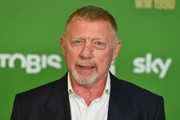 Boris BECKER, Einzelbild,angeschnittenes Einzelmotiv,Portrait,Portraet. Premiere EIN SOMMER IN ITALIEN-WM 1990. am 16.03.20226 im Mathaeser Kino in Muenchen. Roter Teppich,Red Carpet.