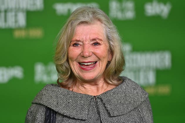 Juttta SPEIDEL, Einzelbild,angeschnittenes Einzelmotiv,Portrait,Portraet. Premiere EIN SOMMER IN ITALIEN-WM 1990. am 16.03.20226 im Mathaeser Kino in Muenchen. Roter Teppich,Red Carpet.