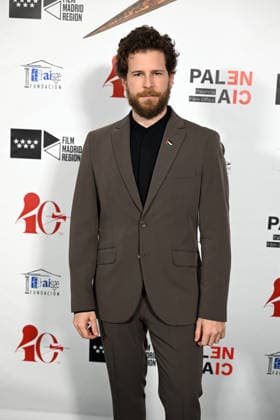 Photocall of the 34th edition of the Actors and Actresses Union Awards Álvaro Cervantes poses at the photocall of the 34th edition of the Actors and Actresses Union Awards, on March 16, 2026, in Madrid Spain The Union Awards have a characteristic that makes them unique and special, as they are the vote of the profession, being the Unions own membership who chooses the winners from among all his companeros and companeras 16 MARCH 2026 José Madrid Madrid Madrid Espana  Copyright: xJosÃ xOlivax 7372593