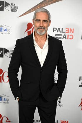 Photocall of the 34th edition of the Actors and Actresses Union Awards Nando González poses at the photocall of the 34th edition of the Actors and Actresses Union Awards, on March 16, 2026, in Madrid Spain The Union Awards have a characteristic that makes them unique and special, as they are the vote of the profession, being the Unions own membership who chooses the winners from among all his companeros and companeras 16 MARCH 2026 José Madrid Madrid Madrid Espana  Copyright: xJosÃ xOlivax 7372607