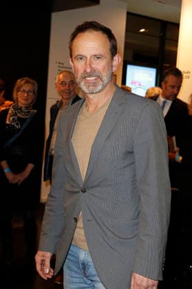 Nicolas König bei der Premiere vom Literatur-Konzert Sabine Kaack & United Baroque - Der Geist der Mirabelle im Ohnsorg Theater. Hamburg, 16.03.2026