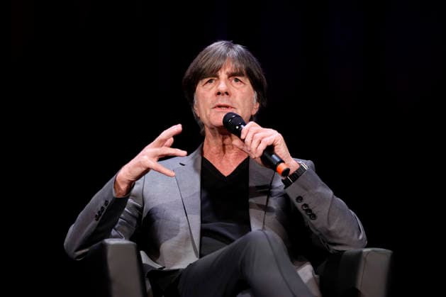 Fußballtrainer Joachim Löw (Jogi Löw) in der Veranstaltung Wie wird man eigentlich Weltmeister? im Rahmen der Lit.Cologne 2026 im Theater am Tanzbrunnen. Köln, 16.03.2026 NRW Deutschland *** Soccer coach Joachim Löw Jogi Löw at the event Wie wird man eigentlich Weltmeister im Rahmen der Lit Cologne 2026 im Theater am Tanzbrunnen Köln, 16 03 2026 NRW Germany Copyright: xChristophxHardtx