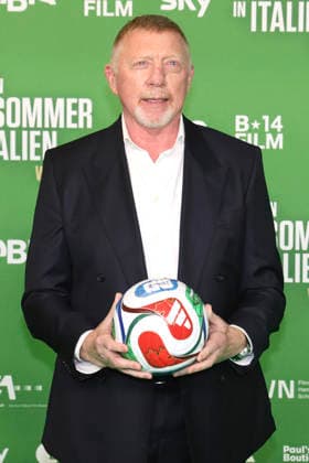 Boris Becker bei der Premiere des Dokumentarfilms Ein Sommer in Italien - WM 1990 im Mathäser Filmpalast. München, 16.03.2026