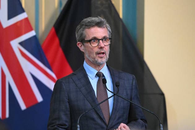DENMARK ROYALS AUSTRALIA VISIT, Denmark s King Frederik X speaks during the business reception at Government House in Melbourne, Tuesday, March 17, 2026. ( NO ARCHIVING Melbourne Victoria Australia  Copyright: xJamesxRossx 20260317189661594753